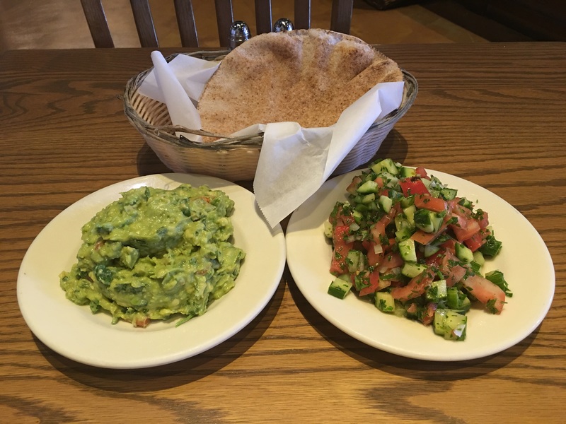 Miami Juice - Two dishes with wholemeal bread